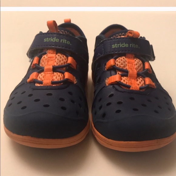 Striderite Shoes - Picture 3 of 6